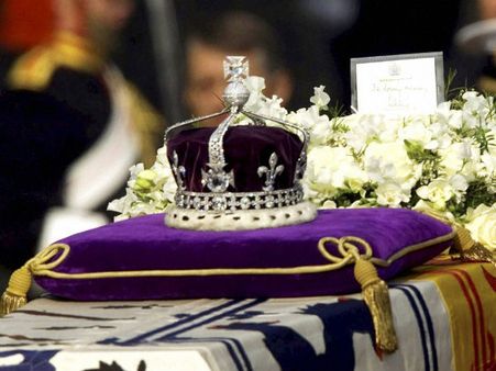 ದುಬಾರಿ ವಜ್ರ 'ಕೊಹಿನೂರು' ಏನಿದರ ತಕರಾರು