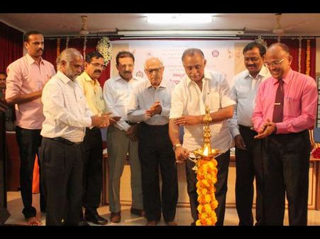 ವರ್ಷಕ್ಕೆರಡು ಬಾರಿ ಯುವಜನೋತ್ಸವ: ಅಭಯಚಂದ್ರ ಜೈನ್