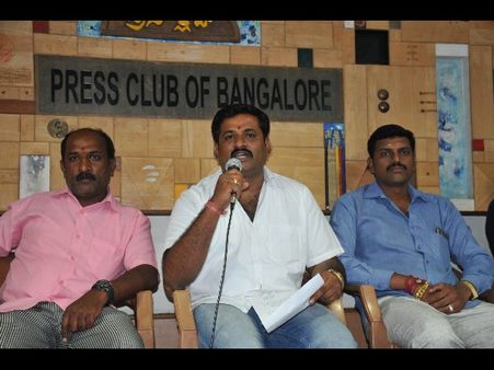 ಪೊಲೀಸರ ಪ್ರತಿಭಟನೆಗೆ ಆರ್‌ಟಿಐ ಕಾರ್ಯಕರ್ತರ ಬೆಂಬಲ