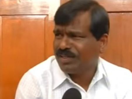 ಬಿಜೆಪಿಯ ಮಾಜಿ ಶಾಸಕನಿಂದ 1 .5 ಕೋಟಿ ರು ಪರಿಹಾರ ಕೇಳಿದ ಪತ್ನಿ