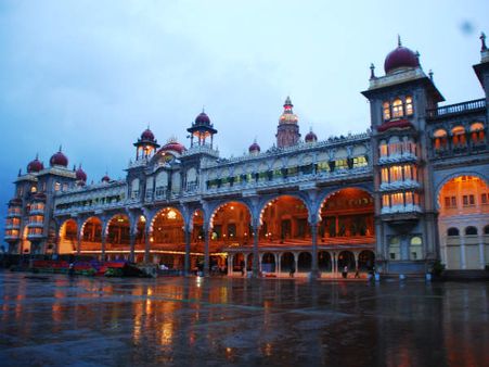 ಅವತ್ತು ಮೈಸೂರು ಅರಮನೆಯಲ್ಲಿ ಏನಾಗಿತ್ತು ಗೊತ್ತಾ?