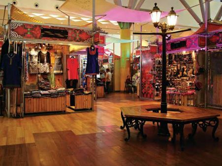 ಬೆಂಗಳೂರಿನ 10 ಸಂಸ್ಥೆಯಿಂದ 231 ಕೋಟಿ ರು ವಸೂಲಿಗೆ ನೋಟಿಸ್