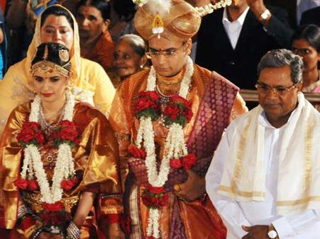 ಯದುವೀರ್-ತ್ರಿಷಿಕಾ ದಂಪತಿಗಳಿಗೆ ಶುಭ ಕೋರಿದ ಗಣ್ಯರು