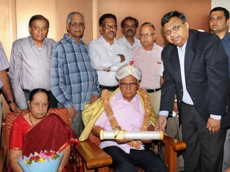 ಹೊಸಕಾದಂಬರಿಗೆ ವಸ್ತುವಿನ ಹುಡುಕಾಟದಲ್ಲಿ ಎಸ್ಎಲ್ ಭೈರಪ್ಪ