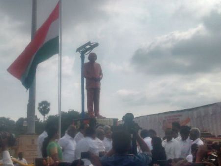 ರಾಮೇಶ್ವರಂ :ಅಬ್ದುಲ್ ಕಲಾಂ ಪುಣ್ಯ ಸ್ಮರಣೆ, ಪ್ರತಿಮೆ ಅನಾವರಣ