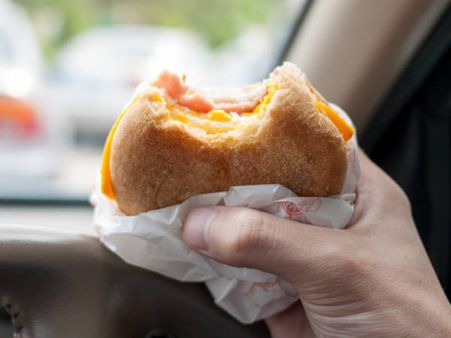 ಬಕಾಸುರನ ಸಂತೃಪ್ತಿ; ನೀತಿ ಕತೆ