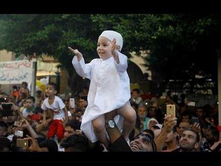 ವಿಶ್ವದೆಲ್ಲೆಡೆ ಈದ್ ಉಲ್ ಫಿತ್ರ್ ವಿಶೇಷ ಪ್ರಾರ್ಥನೆ