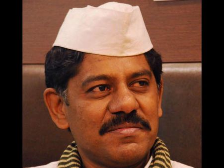 ರೇರಾ ಕಾಯ್ದೆ ವಿರುದ್ಧ ರವಿಕೃಷ್ಣಾ ರೆಡ್ಡಿರಿಂದ ರಾಜ್ಯಪಾಲರಿಗೆ ದೂರು