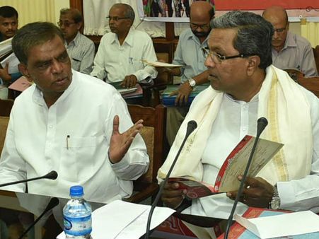 'ಸಿದ್ದರಾಮಯ್ಯ ವಿಶ್ವಾಸದ್ರೋಹಿ, ಅವರಿಗೆ ಕೃತಜ್ಞತೆ ಇಲ್ಲ'