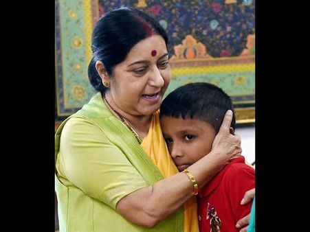 ಆರು ವರ್ಷದ ನಂತರ ಮನೆ ಸೇರಿದ ಪುಟ್ಟ ಬಾಲಕ