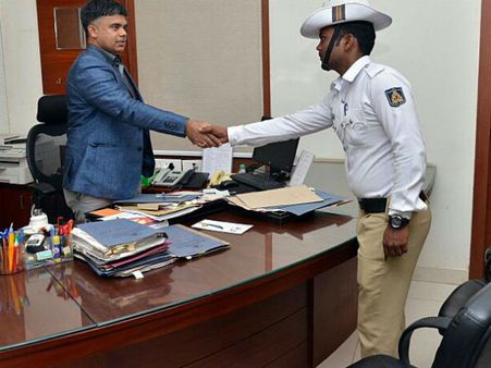 ಮಂಗಳೂರಿನ ಕಾನ್ ಸ್ಟೇಬಲ್ ಪ್ರಾಮಾಣಿಕತೆಗೆ ಸೆಲ್ಯೂಟ್