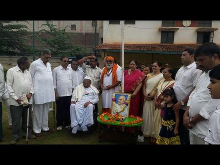 ಹುಬ್ಬಳ್ಳಿಯಲ್ಲಿ ಪಾಟೀಲ ಪುಟ್ಟಪ್ಪರಿಂದ ಧ್ವಜಾರೋಹಣ