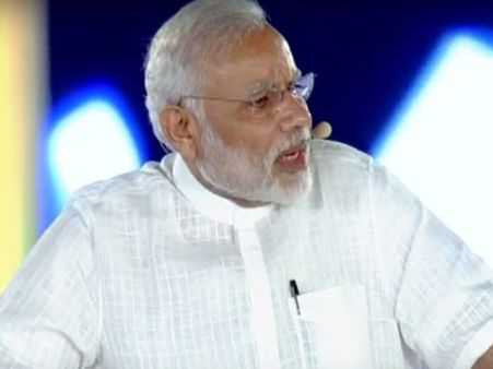 ಸ್ವಯಂ ಘೋಷಿತ ಗೋಸಂರಕ್ಷಕರಿಗೆ ಮೋದಿಯಿಂದ ಚಾಟಿಯೇಟು!