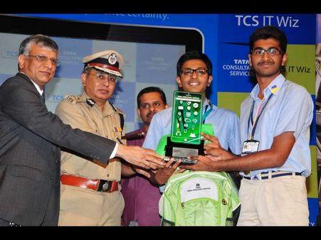 ಟಿಸಿಎಸ್ ಐಟಿ ಕ್ವಿಜ್ ಗೆದ್ದ ಪ್ರೆಸಿಡೆನ್ಸಿ ಶಾಲೆ ವಿದ್ಯಾರ್ಥಿಗಳು