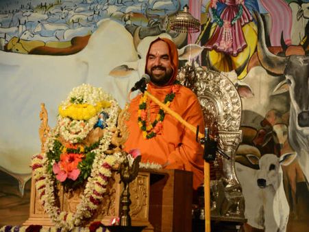 ಕಾಲ ಕೆಟ್ಟಿದೆಯೆಂದು ಕೂರಬೇಡ, ತನ್ನ ತನವ ಬಿಡಬೇಡ