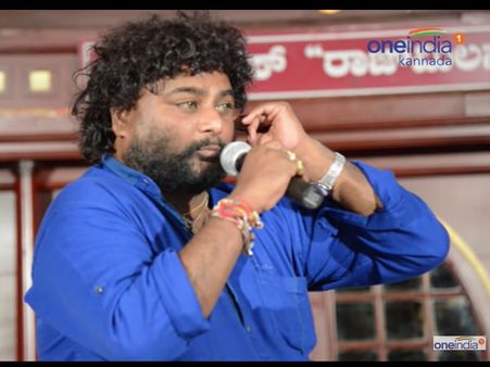 ಕಾವೇರಿ ಇಲ್ಲಿ ಹುಟ್ಟಿರೋದು, ನಮ್ಗೆ ಸೇರ್ಬೇಕು: ಹುಚ್ಚ ವೆಂಕಟ್