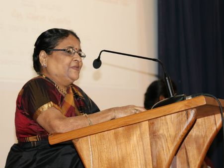 'ಮಹಿಳೆಗೆ ಸ್ವಾತಂತ್ರ್ಯದೊಂದಿಗೆ ಸ್ವಾವಲಂಬಿ ಬದುಕು ಅಗತ್ಯ'