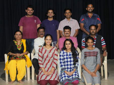 ಸಿಂಗಾಪುರದಲ್ಲಿ ಮಂಡ್ಯರಮೇಶ್ ತಂಡದಿಂದ ನಾಟಕ ಪ್ರದರ್ಶನ