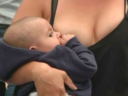 ಸ್ತನ್ಯಪಾನ ನನ್ನ ಧರ್ಮಕ್ಕೆ ವಿರುದ್ಧ ಅಂದ ಕೇರಳಿಗ