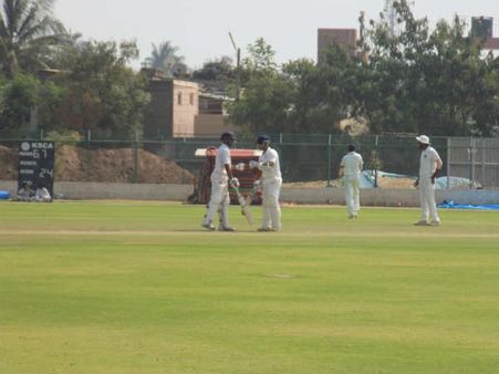 ರಣಜಿ: ಪ್ರಿಯಾಂಕ ಪಂಚಾಲ ಶತಕ, ಉತ್ತಮ ಸ್ಥಿತಿಯಲ್ಲಿ ಗುಜರಾತ್