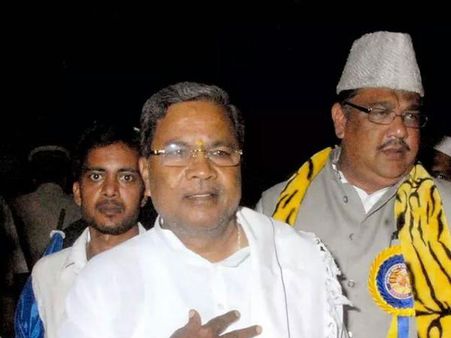 ತನ್ವೀರ್ ಅರೆನಗ್ನ ಚಿತ್ರ ವೀಕ್ಷಣೆ, ಸಿದ್ದರಾಮಯ್ಯ, ಪರಂ ಗರಂ