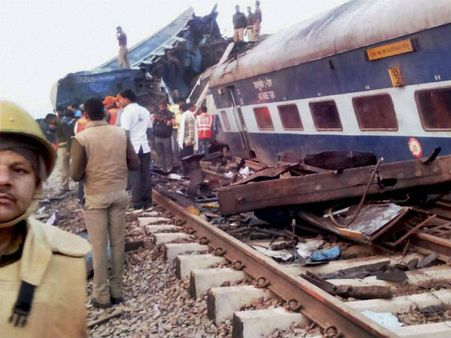 ಈ ಫೋಟೋ ನೋಡಪ್ಪಾ ಮಗು, ಇವರು ನಿನ್ನ ತಂದೆಯಾ?