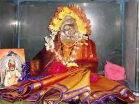 ಹಣ ಸ್ಥಿರವಾಗಲು, ಲಕ್ಷ್ಮಿ ಕಟಾಕ್ಷಕ್ಕೆ ಇಲ್ಲಿವೆ ರಹಸ್ಯ ಸೂತ್ರಗಳು