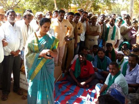 ಗುಂಡ್ಲುಪೇಟೆಯಲ್ಲಿ ಉಪವಾಸ ಸತ್ಯಾಗ್ರಹ, ಐವರು ರೈತರು ಅಸ್ವಸ್ಥ