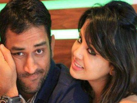 ಅಮ್ರಪಾಲಿ ಪ್ರಕರಣದಲ್ಲಿ ಧೋನಿ ಪತ್ನಿ ಸಾಕ್ಷಿಗೆ ಸಮನ್ಸ್