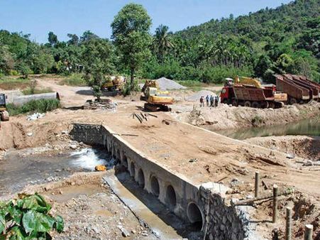 'ಎತ್ತಿನಹೊಳೆ ಬಗ್ಗೆ ಹಾಸನ ಜಿಲ್ಲಾ ಅರಣ್ಯಾಧಿಕಾರಿಗಳಿಂದ ಸುಳ್ಳು ಮಾಹಿತಿ'