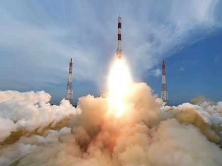 ಜಿಎಸ್ ಎಲ್ ವಿ- ಇಸ್ರೋ ಪಾಲಿನ ತಂಟೆಯ ಹುಡುಗ, ಮುಂದಿನ 50 ಯೋಜನೆ