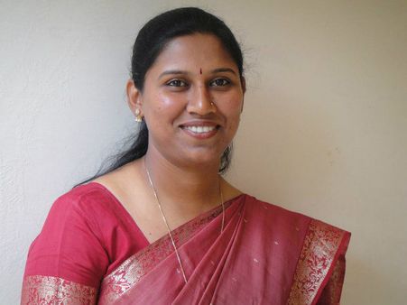 'ಲಿಕ್ಕರ್ ದಂಧೆಯ ಸಂತ್ರಸ್ತೆ ನಾನು' - ಅನುಪಮಾ ಶೆಣೈ