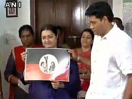 ಜಯಾ ಸೊಸೆ ದೀಪಾ ಜಯಕುಮಾರ್ ರಿಂದ ಹೊಸ ಪಕ್ಷ ಘೋಷಣೆ