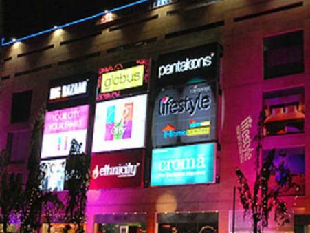 ಶಾಪಿಂಗ್ ಪ್ರಿಯರಿಗೆ ಸಿಹಿ ಸುದ್ದಿ: ಮಂತ್ರಿ ಮಾಲ್ ಪುನರಾರಂಭ