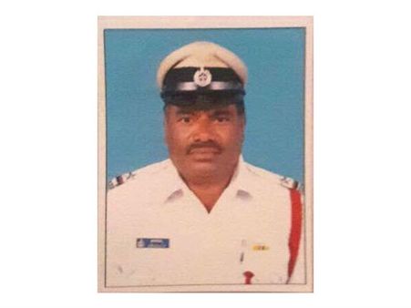 ಗರ್ಭಿಣಿ ಮಹಿಳೆಗೆ ಮಿಡಿದ ಪೊಲೀಸ್ ಹೃದಯಕ್ಕೆ ಎಲ್ಲೆಡೆಯಿಂದ ಶ್ಲಾಘನೆ