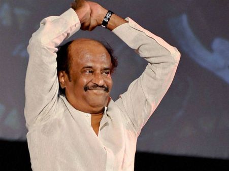 ನಾನು ಅಪ್ಪಟ್ಟ ತಮಿಳಿಗ : ಸ್ವಾಮಿಗೆ ತಿರುಗೇಟು ಕೊಟ್ಟ ರಜನಿ