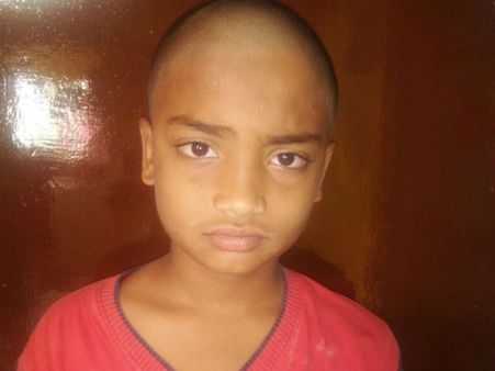 ವಿದ್ಯಾರ್ಥಿಯ ತಲೆ ಬೋಳಿಸಿ ಕ್ರೌರ್ಯ ಮೆರೆದ ಹುಬ್ಬಳ್ಳಿ ಮುಖ್ಯ ಶಿಕ್ಷಕಿ