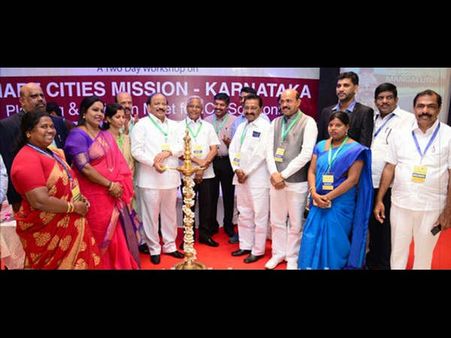 'ಸ್ಮಾರ್ಟ್ ಸಿಟಿಯಾಗಲು ಸಾರ್ವಜನಿಕ ಉದ್ದಿಮೆಗಳ ಸಹಕಾರ ಅಗತ್ಯ'