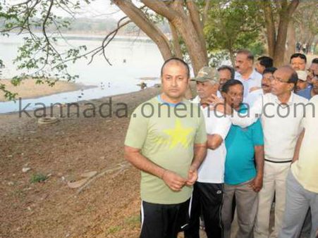 ಕುಕ್ಕರಹಳ್ಳಿ ಕೆರೆ ಹೂಳೆತ್ತುವ ವಿಚಾರ: ಸ್ಥಳಕ್ಕೆ ಜಿಲ್ಲಾಧಿಕಾರಿ ಭೇಟಿ