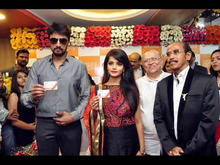 ಭೀಮಾ ಹೆಲ್ತ್ ಕಾರ್ಡ್ ಬಿಡುಗಡೆ ಮಾಡಿದ ನಟ ಸುದೀಪ್