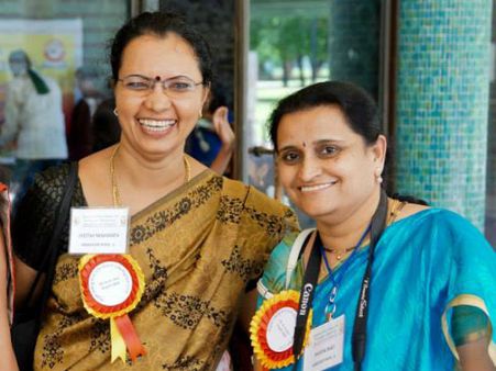 ಕಸಾರಂನಲ್ಲಿ ತ್ರಿವೇಣಿ ಮತ್ತು ಜ್ಯೋತಿ 'ಸಾಹಿತ್ಯ ಸಲ್ಲಾಪ'