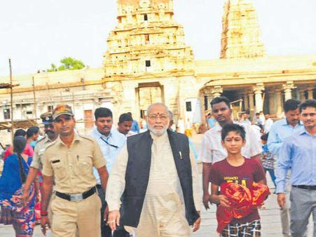 ಪ್ರಧಾನಿ ಮೋದಿ ಸಹೋದರ ಪ್ರಹ್ಲಾದ್‌ ದಂಪತಿ ಕುದ್ರೋಳಿಗೆ ಭೇಟಿ