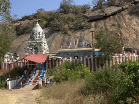 ರಾಮನವಮಿ ನೆಪದಲ್ಲಿ 'ಶೋಲೆ' ಬೆಟ್ಟಕ್ಕೆ ಮರುಪ್ರಯಾಣ