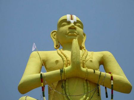 ಮೇಲುಕೋಟೆ ಬಳಿ ರಾಮಾನುಜಾಚಾರ್ಯ ಪ್ರತಿಮೆ ಅನಾವರಣ