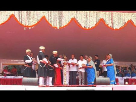 ಕೊಡಗಿನ ಕೌಟುಂಬಿಕ ಬಿದ್ದಾಟಂಡ ಹಾಕಿ ನಮ್ಮೆಗೆ ಚಾಲನೆ