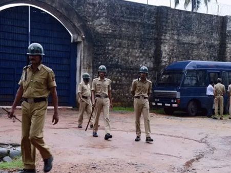 ಮಂಗಳೂರು: ಜೈಲು ಸಿಬ್ಬಂದಿ ನಿರ್ಲಕ್ಷ್ಯಕ್ಕೆ ಕೈದಿ ಬಲಿ? & ಇತರ ಸುದ್ದಿ