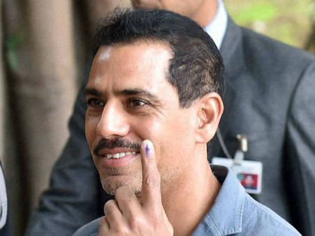 ಭೂಕಬಳಿಕೆ : ರಾಬರ್ಟ್ ವದ್ರಾ ಆಪ್ತನ ಮೇಲೆ ಇಡಿ ದಾಳಿ