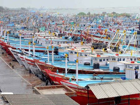 ಕರಾವಳಿಯಲ್ಲಿ 61 ದಿನ ಮೀನುಗಾರಿಕೆ ರದ್ದುಗೊಳಿಸಿ ಸರ್ಕಾರ ಆದೇಶ