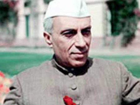 ಪಂಡಿತ್ ನೆಹರೂಗೆ ಶ್ರದ್ಧಾಂಜಲಿ ಸಲ್ಲಿಸಿದ ಮೋದಿ