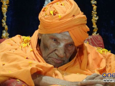 ನಡೆದಾಡುವ ದೇವರು ಸಿದ್ದಗಂಗಾ ಶ್ರೀಗಳ ಆರೋಗ್ಯದಲ್ಲಿ ಏರುಪೇರು